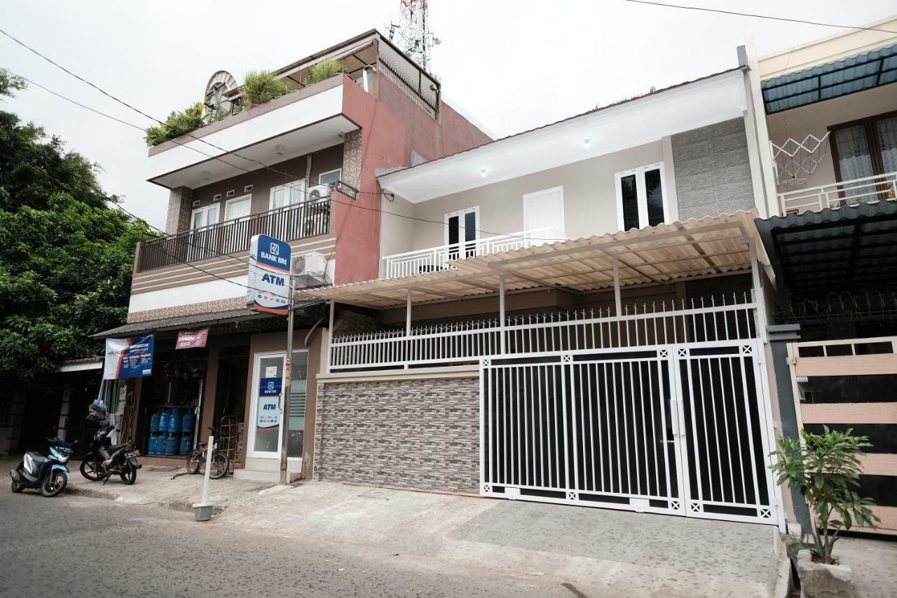 เรดดอร์ซ ชาเรียะฮ์ เนียร์ ซิลอม ฮอสปิตัล เกบอน เจรุก Hotel จาการ์ตา ภายนอก รูปภาพ